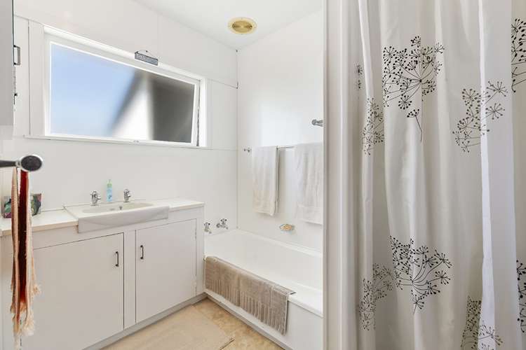 23 Ellesmere Crescent Pakuranga Heights_10