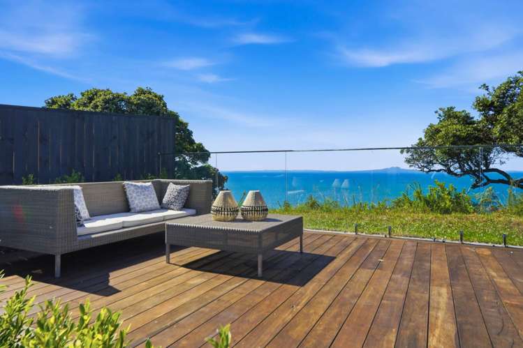 55 Hawaiian Parade Arkles Bay_17