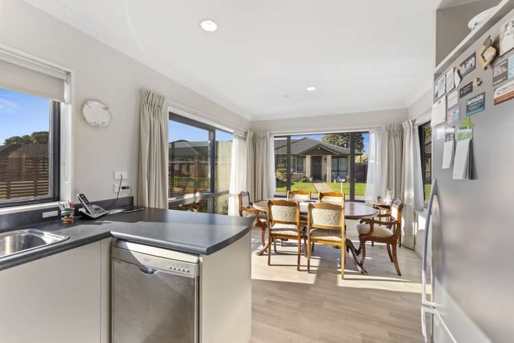 30 Ian Peter Way Otaki_9