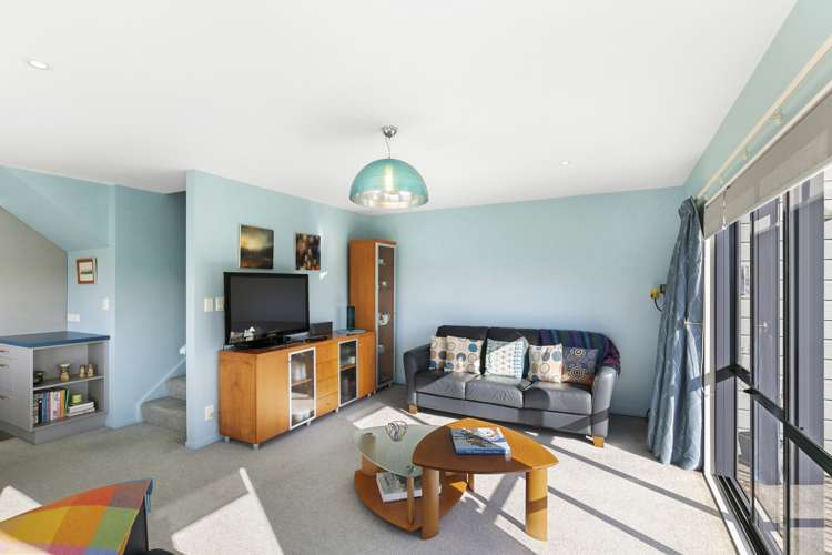 28 Pelorous Street Paparangi_8