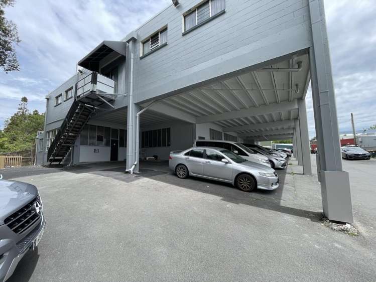 3122 Great North Road New Lynn_1