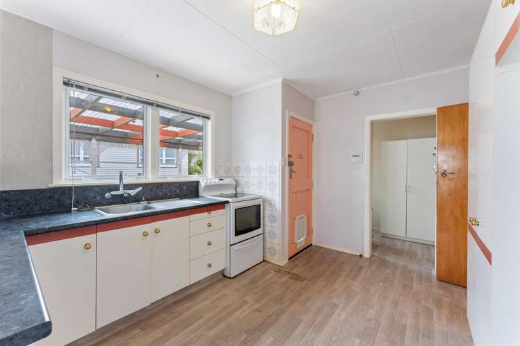 5 Kim Street Wainuiomata_1