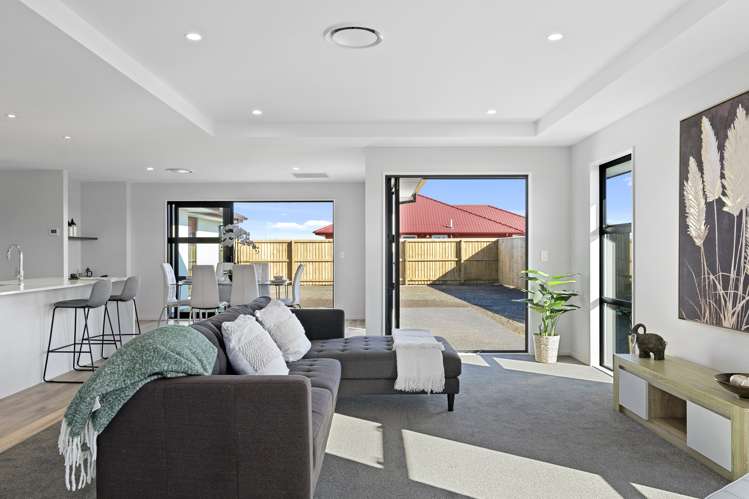 36 Florence Drive Lincoln_7