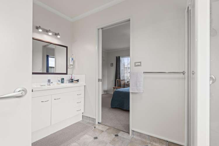 11 Barnett Drive Marton_12