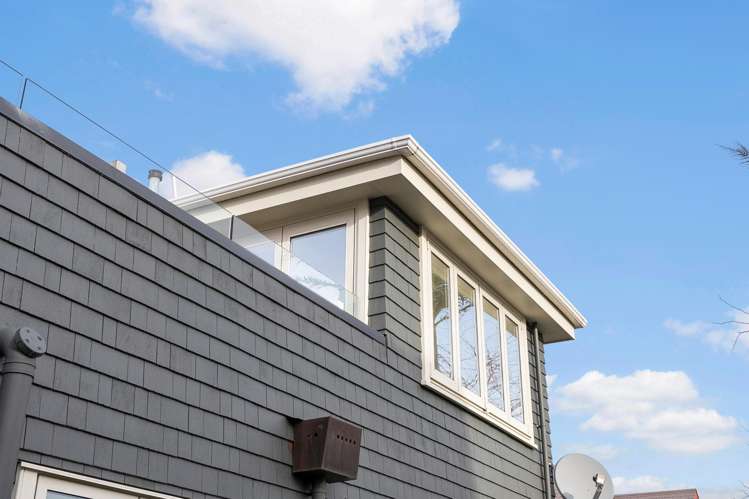 2/33 Ronaki Road Mission Bay_34