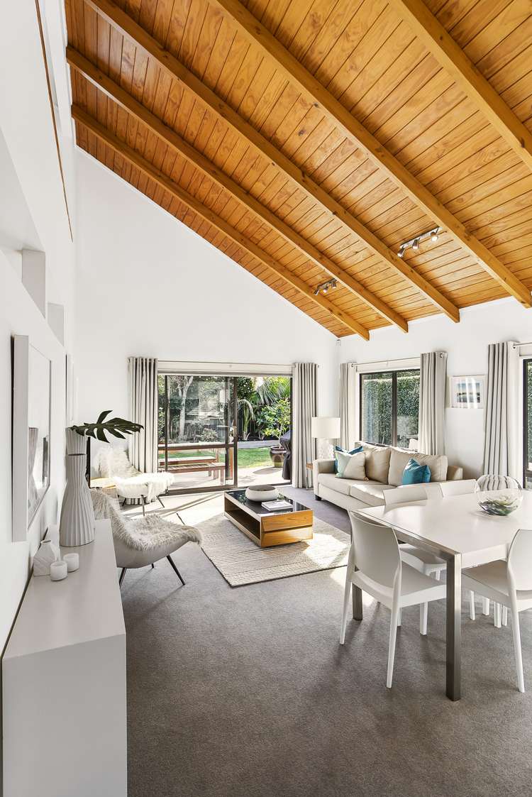 2/15 Queensway Three Kings_9