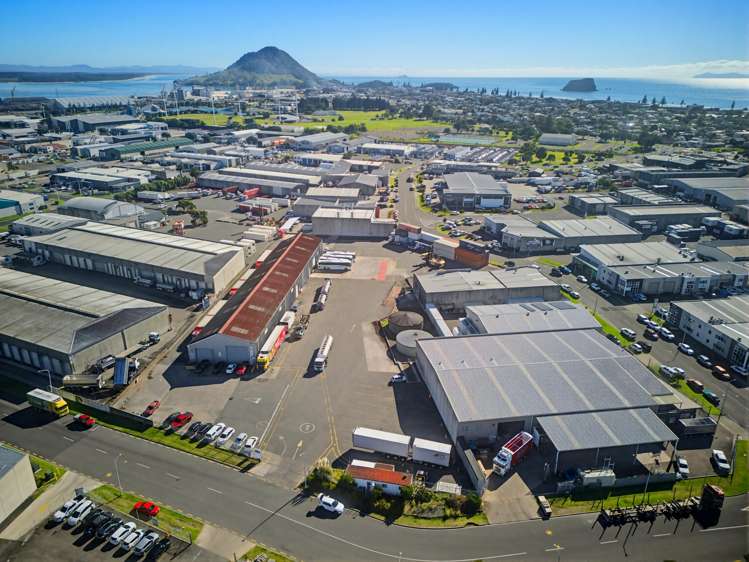 36 Tukorako Drive and 79 Portside Drive Mt Maunganui_4