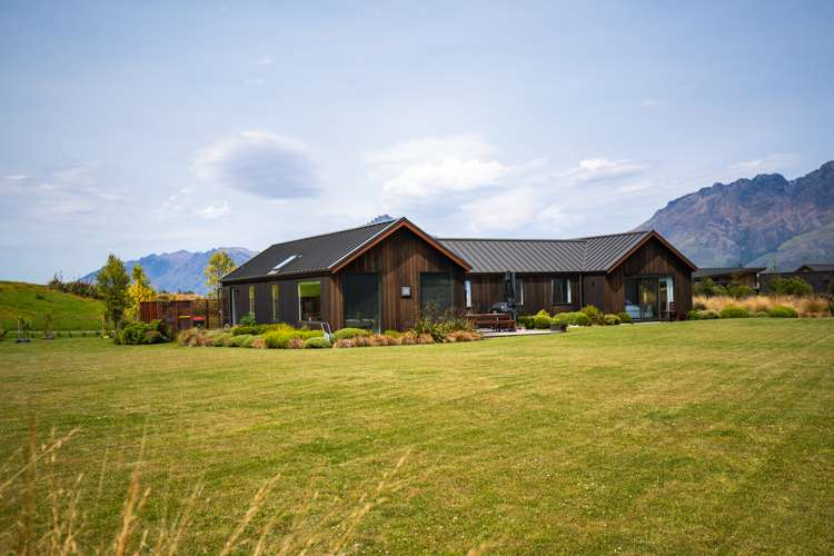 42 Mckellar Drive Jacks Point_21