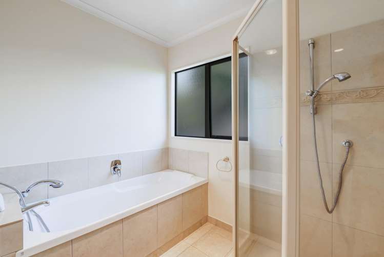 26 Black Teal Close Unsworth Heights_13