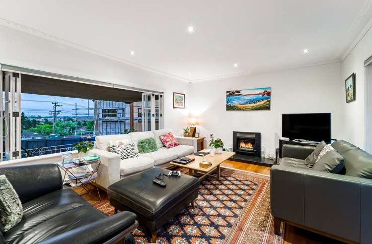 41 Moire Road Massey_11