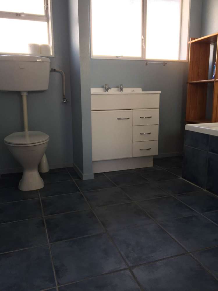 2/83 Moana Avenue One Tree Hill_8