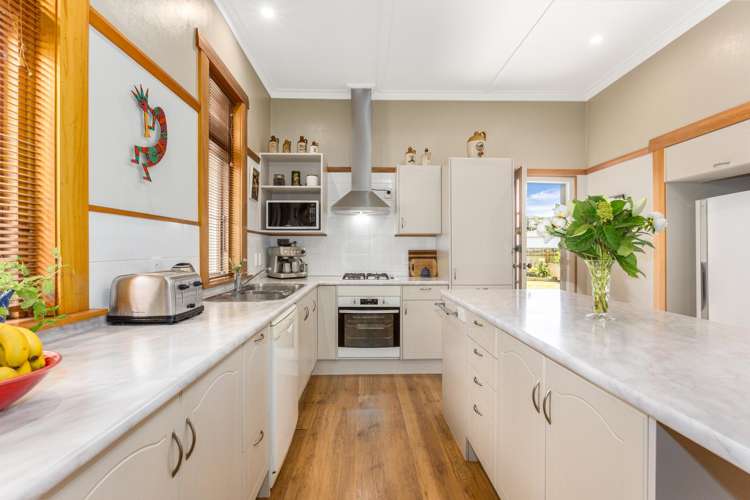 77 Totara Crescent Woburn_7