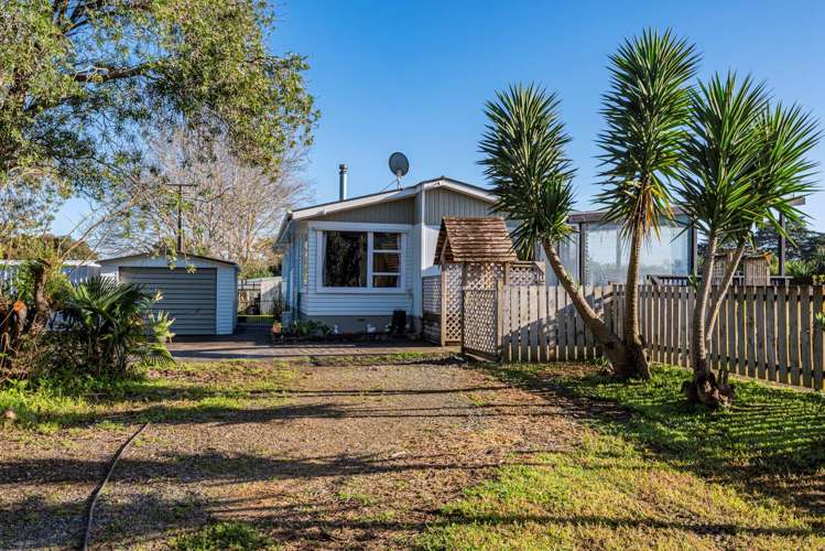 80 Blagrove Road Poroti_17