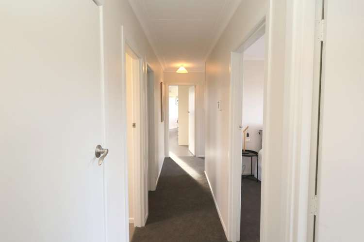 146 Edinburgh Crescent Waikiwi_17