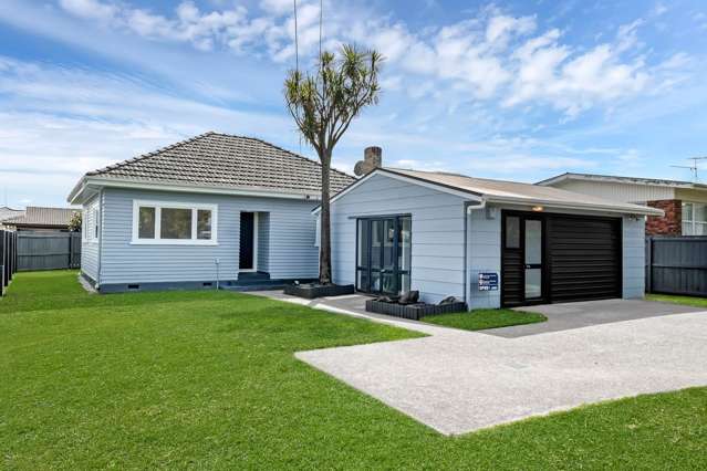 Fully Renovated Family Haven Awaits!