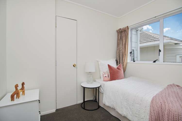 2/154 East Coast Road Forrest Hill_10