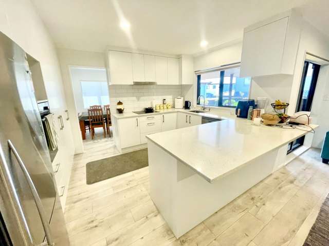 2/30 Kimber Hall Avenue Mt Roskill_3