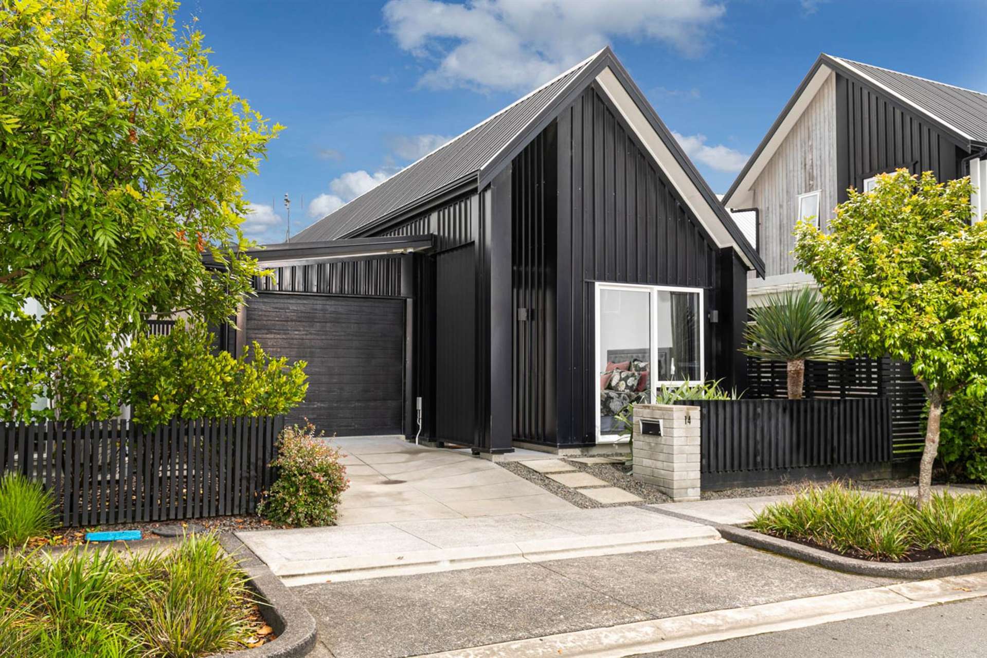 14 Torea Tai Road Hobsonville_0