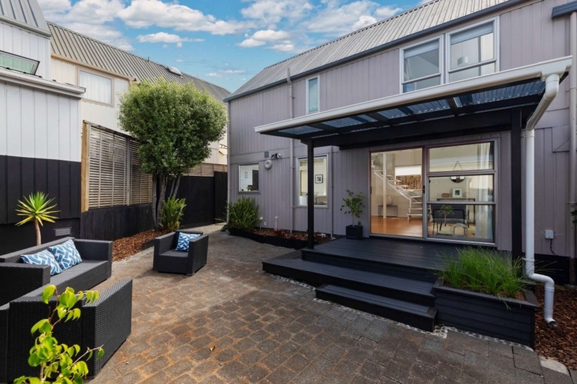 3/5 Wesley Avenue Mount Albert_0