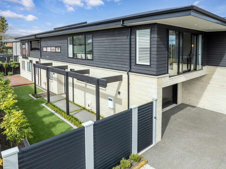 2/908 River Road Queenwood_21