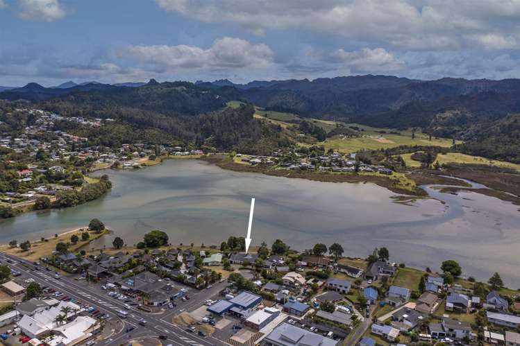 10 Marquet Place Tairua_26