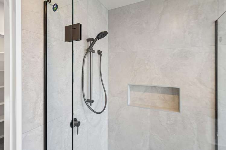 9 Hollard Crescent Lincoln_26