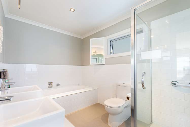 18 Panorama Heights Orewa_17