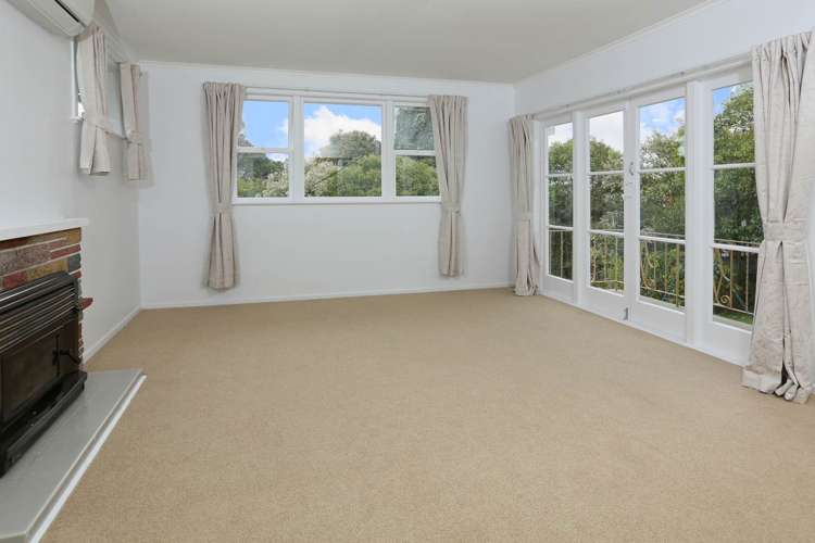 137 Edmonton Road Te Atatu South_6