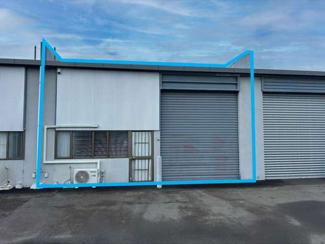 Prime 104m&sup2; Saint Johns Space