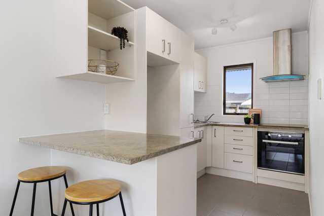 2/773 Beach Road Browns Bay_1