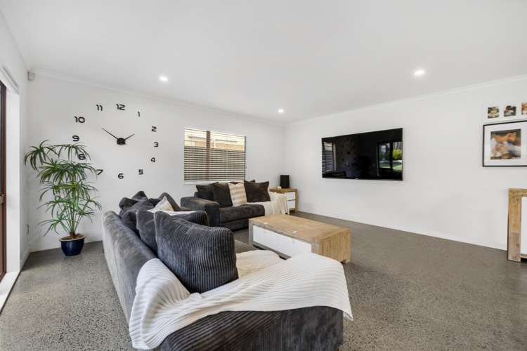 29 Baverstock Road Flat Bush_7