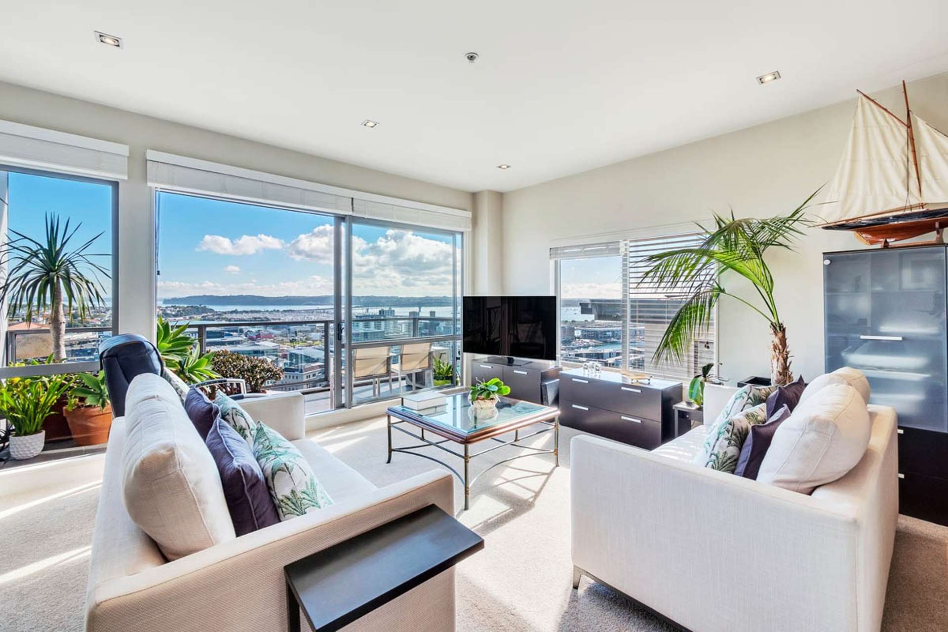 1401/17 Vogel Lane Auckland Central_0