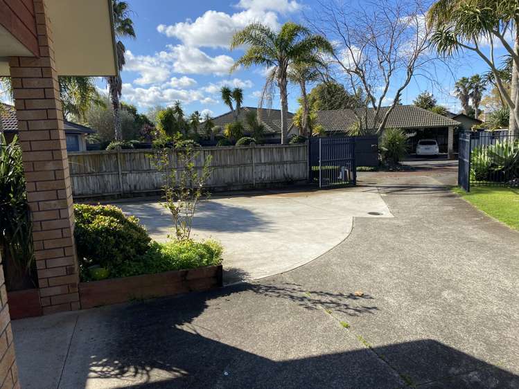 78 Lothian Brae Wattle Downs_9