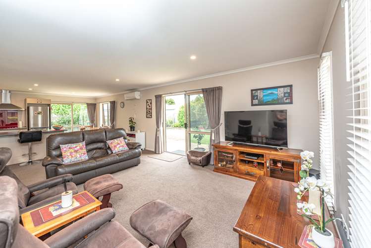 27 Buckingham Place Springvale_2