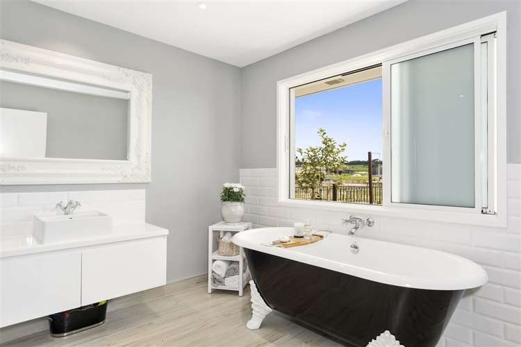 172 Lakes Boulevard Pyes Pa_15