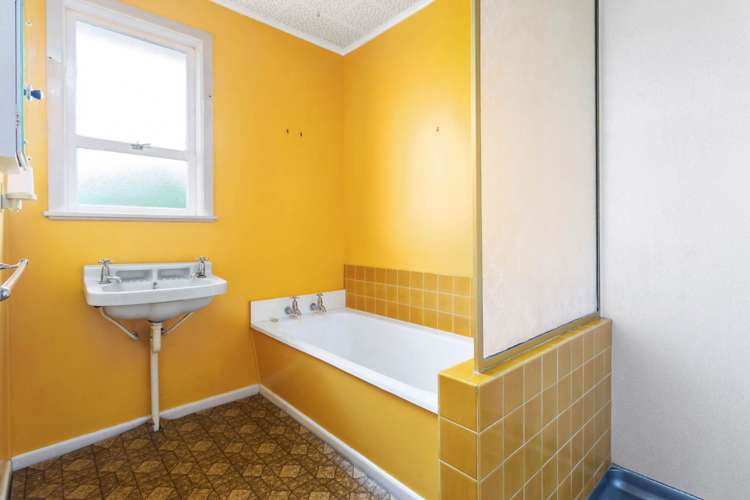 88 Bradbury Road Botany Downs_11