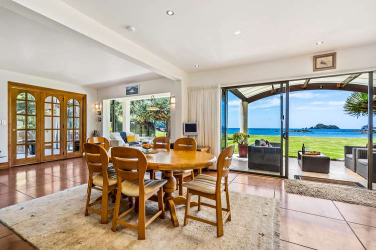 572 Rockell Road Whananaki_16