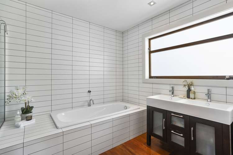 15 Summit Drive Mount Albert_14