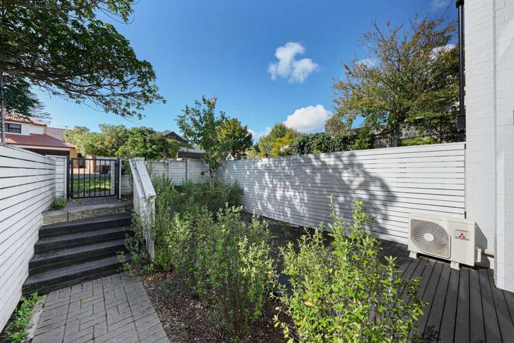 27D Claude Road Epsom_31