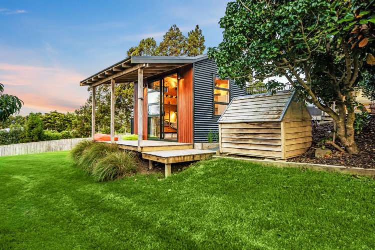 6 Gavinike Place Waimauku_28