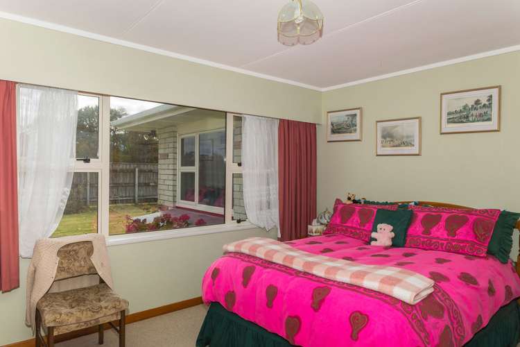 281 High Street Dannevirke_14