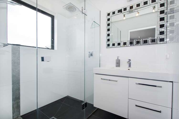 16 North Crest Drive Onerahi_10