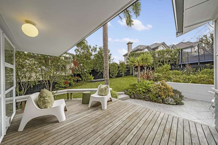 10 Hubert Henderson Place Remuera_18