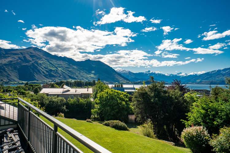56 Manuka Crescent Wanaka_7