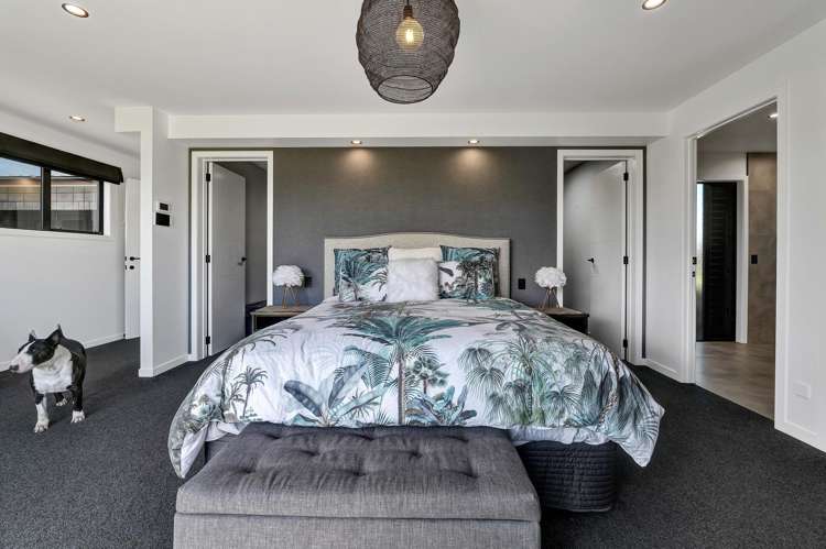 135A Brecon Road Stratford_18