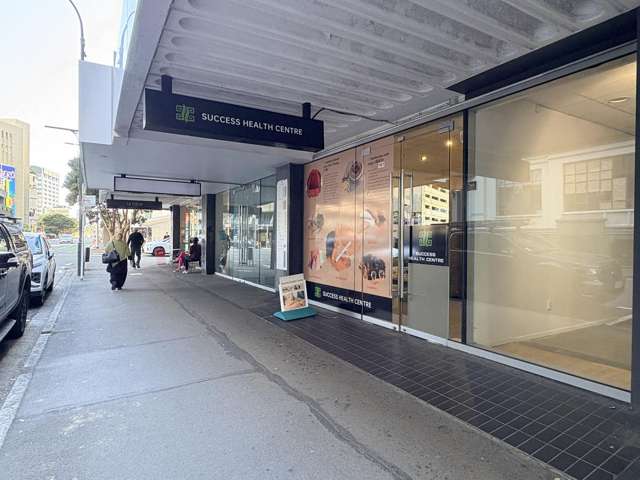 Shop 5/109 Featherston Street Wellington Central_2