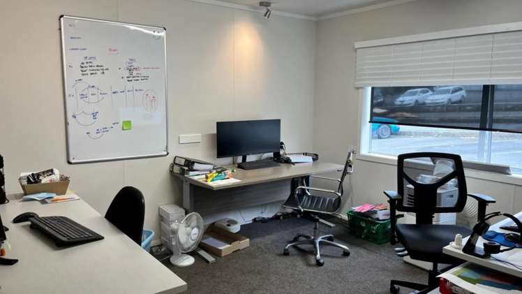 1/12 Maleme Street Greerton_5