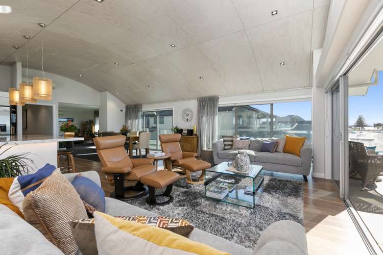 2/198 Dp Marine Parade Mount Maunganui_3