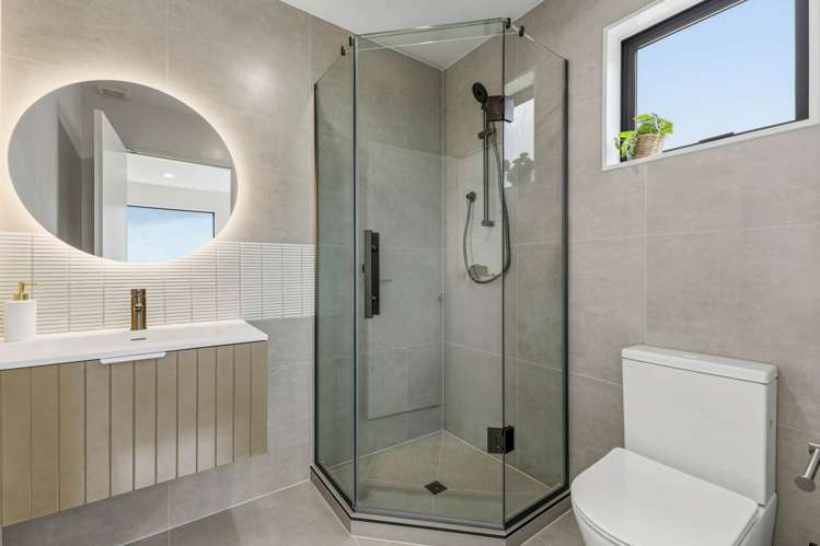 Block A /Lot 15,370 Ormiston Road Flat Bush_9