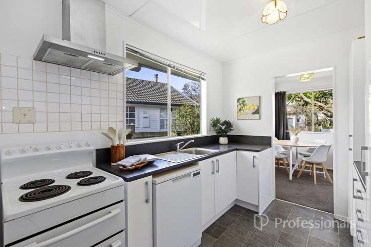 63 Hillside Drive Maoribank_13